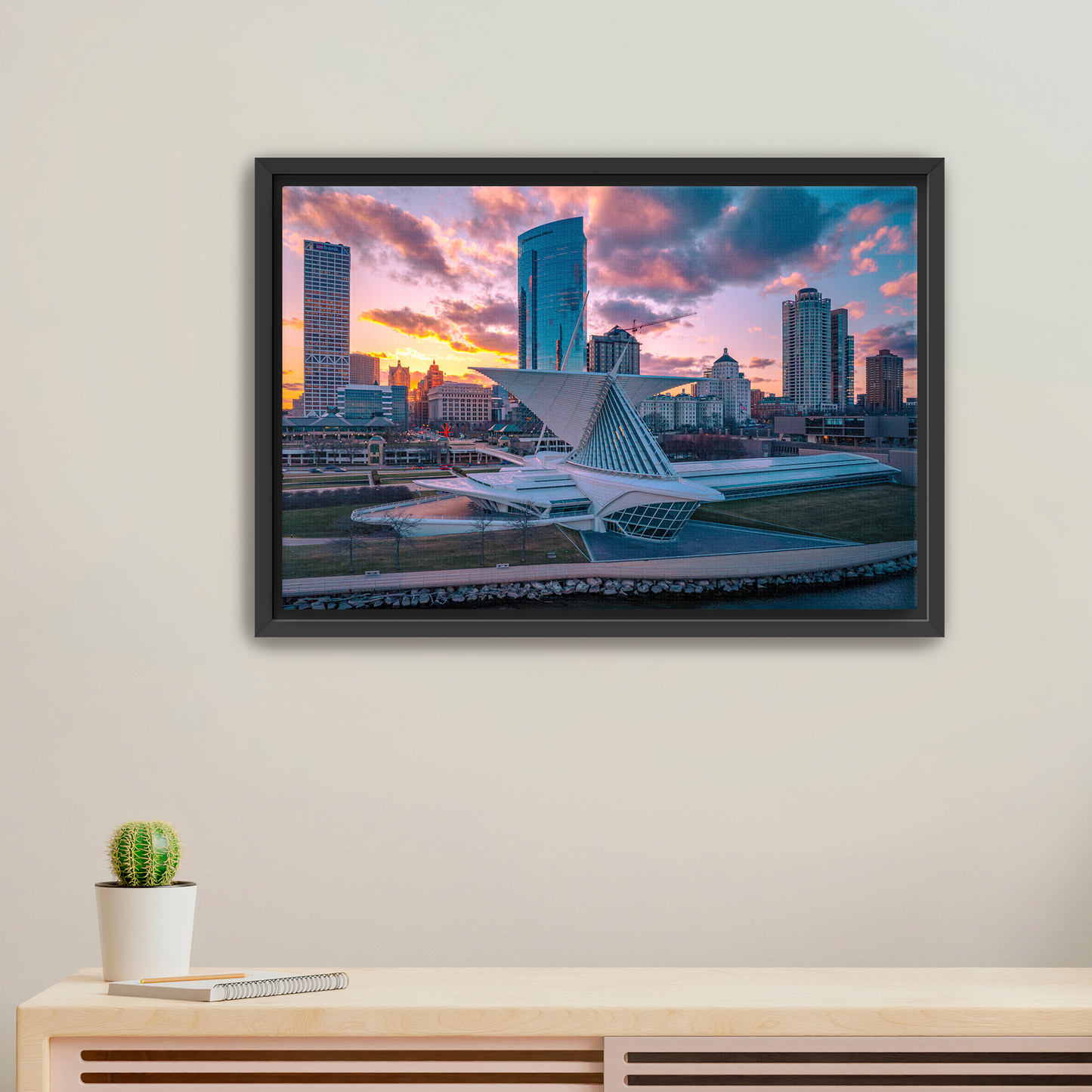 Milwaukee Art Museum at Sunset Canvas