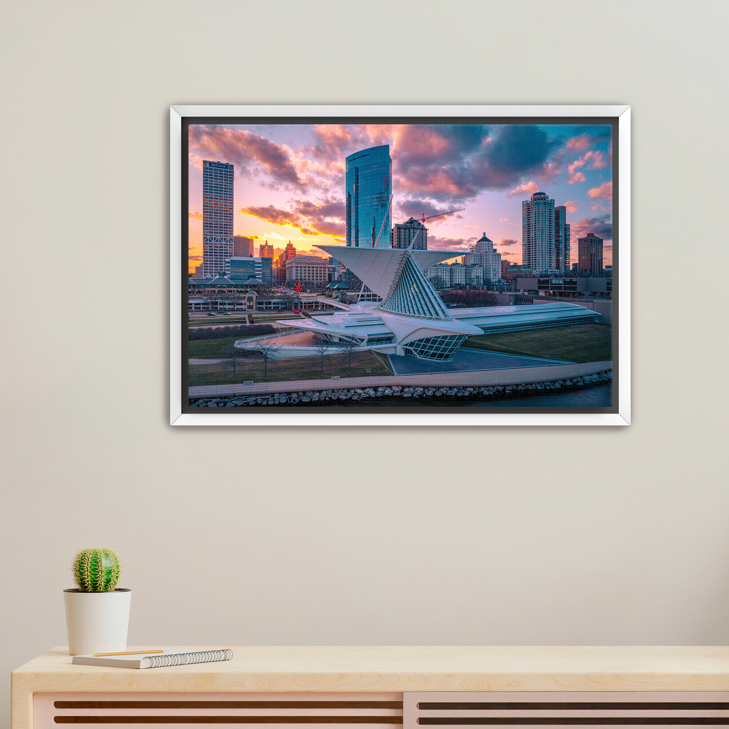 Milwaukee Art Museum at Sunset Canvas