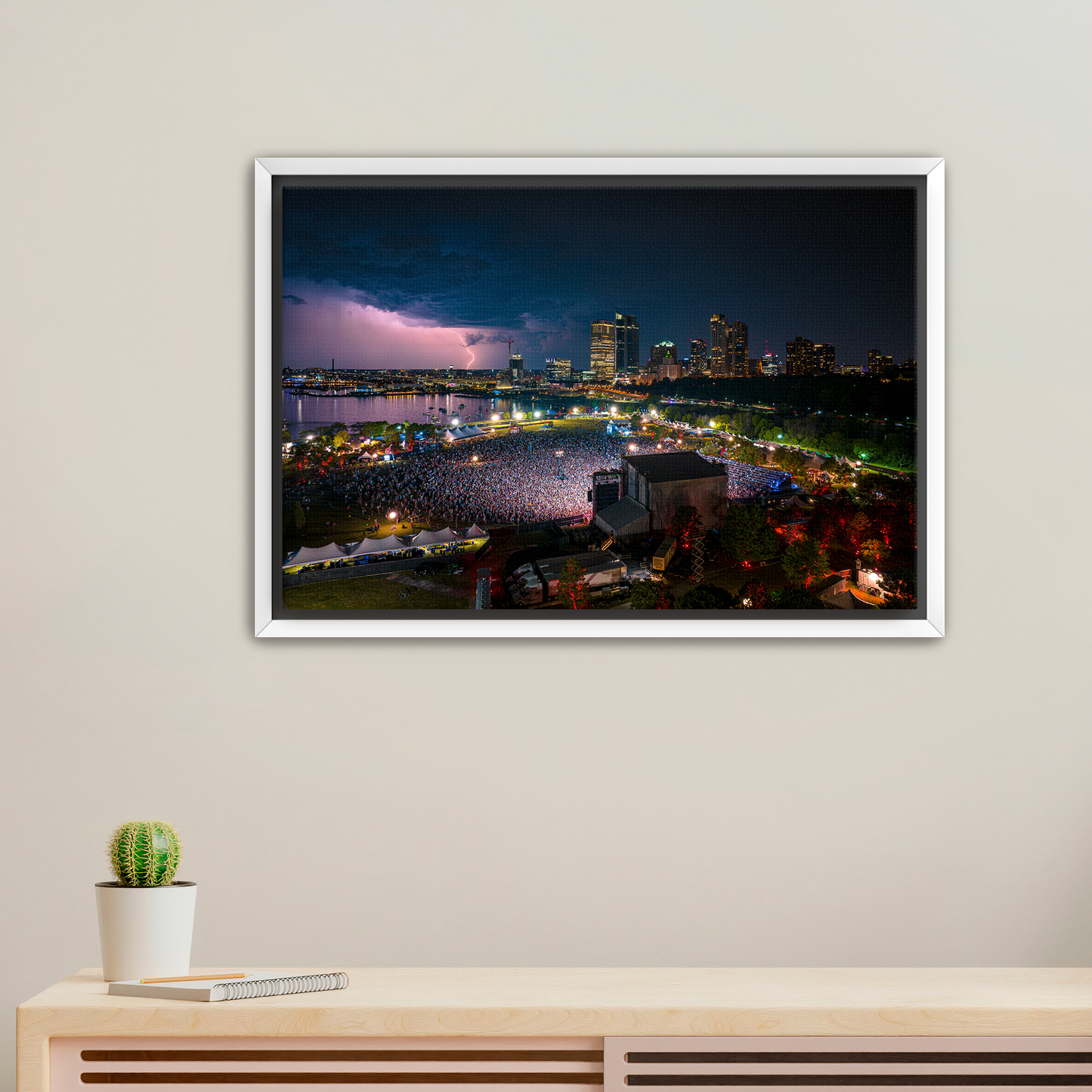 Harley Davidson 120 Lightning Shot Canvas