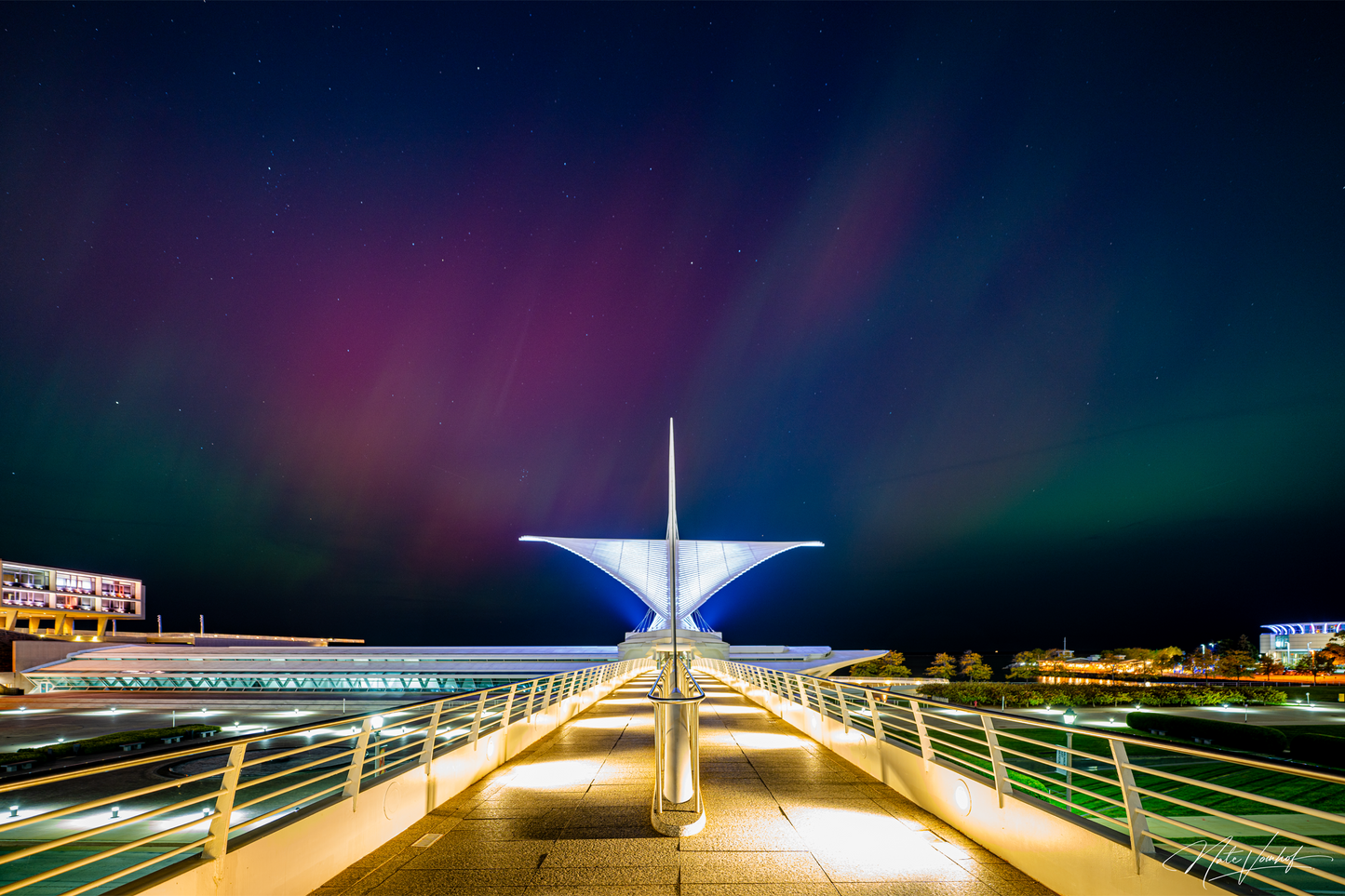 Northern Lights x Calatrava Canvas