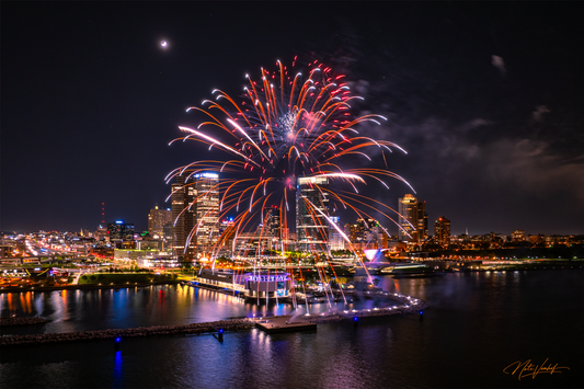 Fireworks Over Milwaukee Canvas